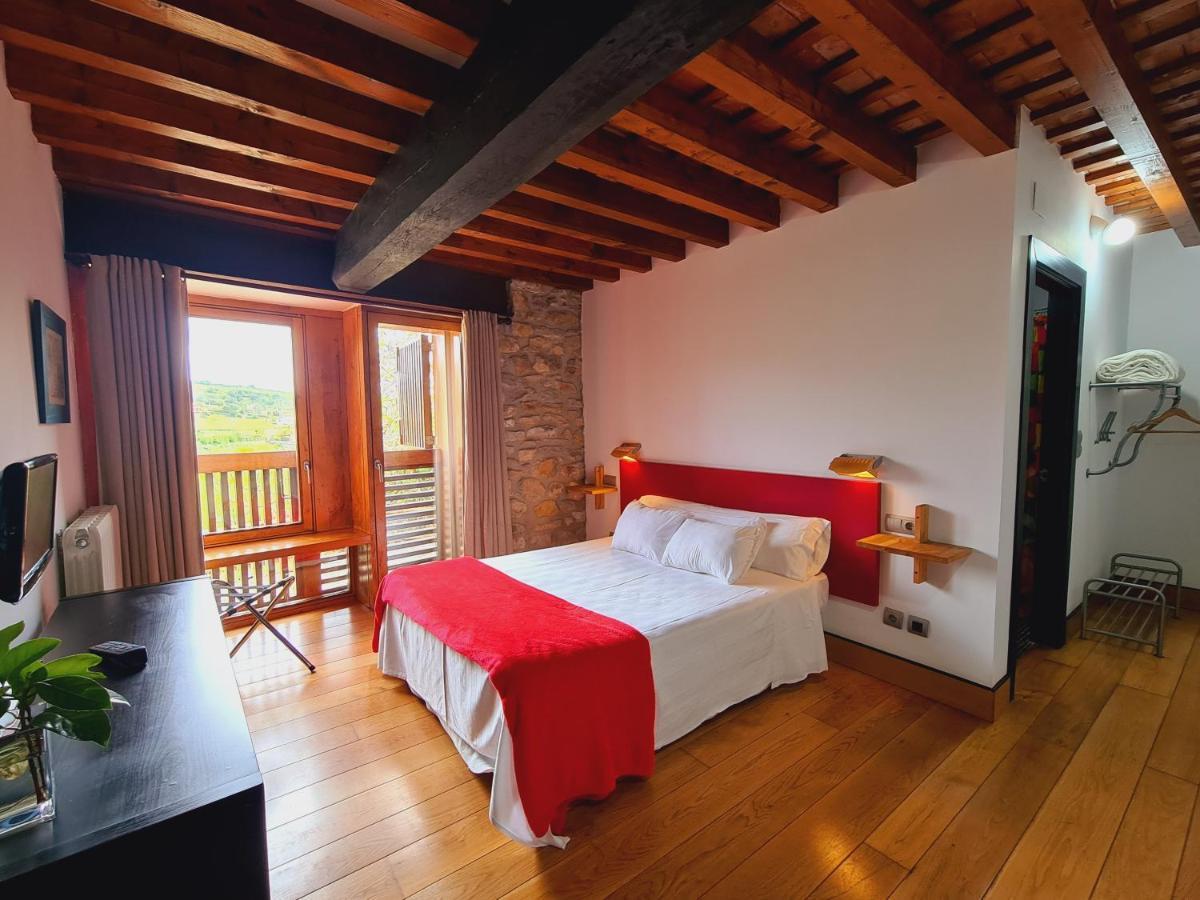 Posada Los Calderones Santillana del Mar Zewnętrze zdjęcie